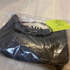 PRADA プラダ ノベルティ ブラック ナイロン ショルダーバッグ ハンドバッグ ポーチ付き の画像