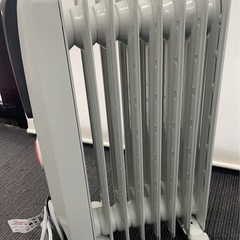 ★中古美品格安！デロンギオイルヒーター H770812EFSN-GY 春日井市　名古屋市北区の画像
