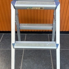 踏台 FN-6  日本アルミ 2段 はしご 脚立 踏台の高さ 56cm  の画像