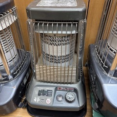 コロナ ダイニチ 石油ストーブ ファンヒーター ブルーバーナー ブルーヒーター ストーブの画像