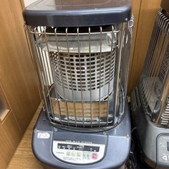 コロナ ダイニチ 石油ストーブ ファンヒーター ブルーバーナー ブルーヒーター ストーブの画像