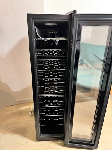 ?【受付終了】【静音】【動作品】ワインセラー 16本収納 PWC-491P ガラス扉 ペルチェ式 動作確認済