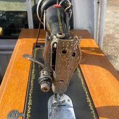 　JANOME ジャノメ アンティーク ミシン 昭和レトロ　台付の画像
