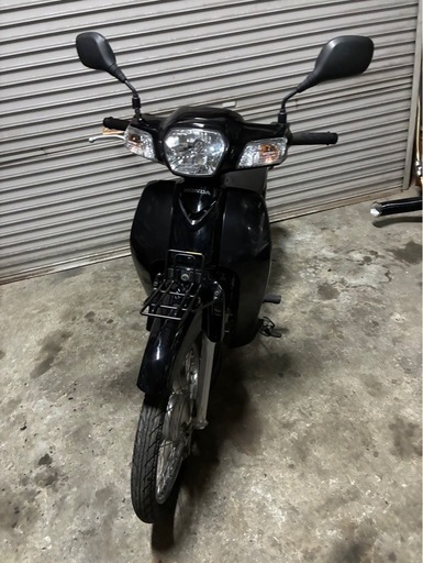 AA04　スーパーカブ50 カブ　50cc スーパーカブ　低走行　ワンオーナー　ほぼ新車！？　FI 通勤　通学　フルノーマル
