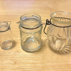 小瓶、星のオブジェの画像