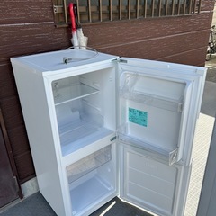 美品2023年製 冷蔵庫 ハイアール JR-NF121Bの画像
