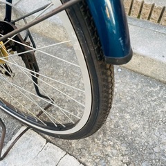 『ＳＡＬＥ　３０％』　ママチャリ　２６インチ　6変速　自動ライト　カゴ　付き　美品　配達可能の画像
