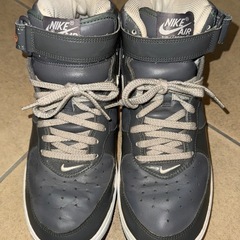 ナイキ エアフォース1 AIR FORCE 1 MID Grafhiteの画像