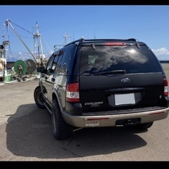 緩募 04年フォードエクスプローラー エディバウアー V8の画像