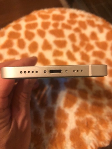 美品です。iPhone12    64G