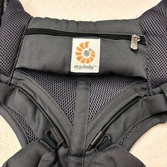 【美品】エルゴ　オムニ360 クールエアー　チャコールの画像