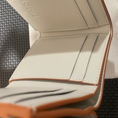 LOEWE アナグラム　三つ折り財布の画像