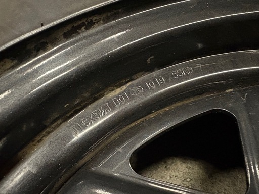 スズキ純正 JB64ジムニー スチールホイール 1本 BS 175/80R16 スペア背面積み込み用