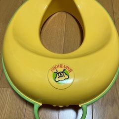 ベビービョルン　補助便座　持ち手付きの画像