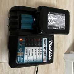 Makita 充電式クリーナー CL282FD（18V・使用1年2か月／バッテリー・充電器・説明書付）引き取り限定の画像
