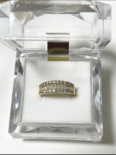 即決なら¥170,000　美品　K18 バケットカットダイヤモンドリング
