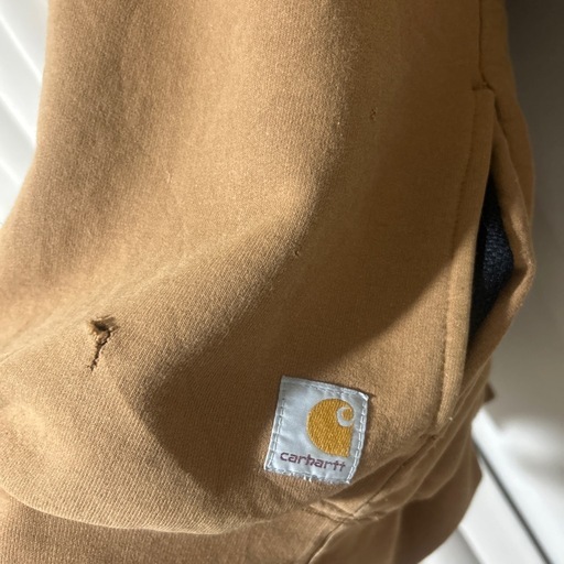 Carhartt かなりしっかりしたアウターにもなる分厚さ