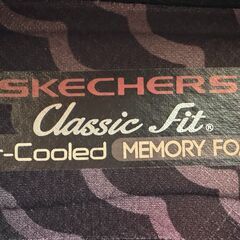 【履き心地重視・シニア向け】  スケッチャーズ 22.5cm 黒 スリッポン 軽量 低反発クッション 美品 未使用に近いの画像