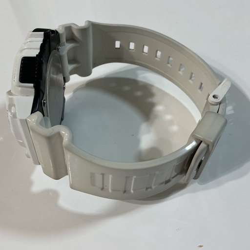 CASIO Tough Solar AQ-S810W腕時計 ホワイト　ソーラー