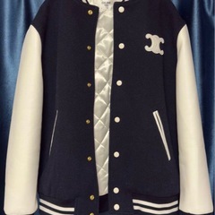 CELINE セリーヌ　トリオンフスタジャンの画像