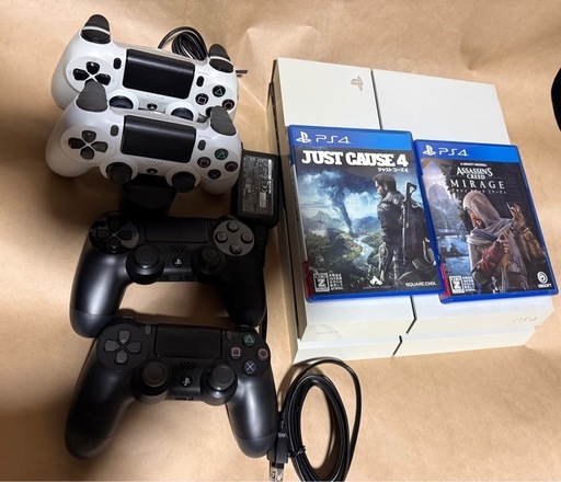 PS4 本体 500GB コントローラー4台＋純正充電ドック付 動作確認済み