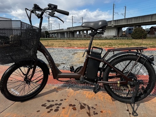 電動アシスト自転車電動アシスト自転車 20インチ Air bike 6段変速 前カゴ・後キャリア付き埼玉県