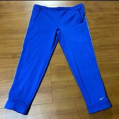 NIKE ナイキ　ナイキトレーニングウェア　ナイキトレーニングパンツ　ジャージの画像