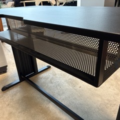 昇降テーブルの画像