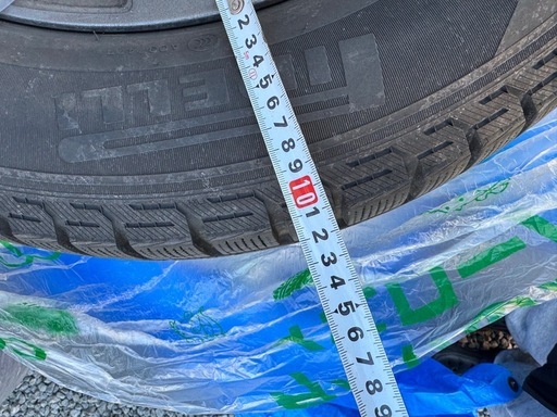 PIRELLI  スタッドレス　タイヤホイールセット