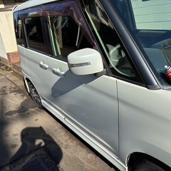 ニッサンルークスの画像