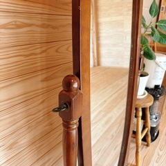 アンティーク鏡の画像