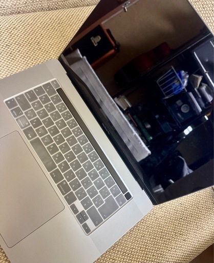 ⭐︎お値下げ中⭐︎完動品：MacBook Pro 16インチ 2019 (A2141) Core i9 2.3GHz / 32GB / SSD 1TB / Radeon Pro 5500M ＋Satechi USB-C 7in1ハブ＋Voova 16インチケース