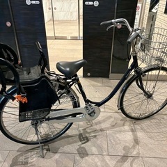 自転車+チャイルドシート付きの画像