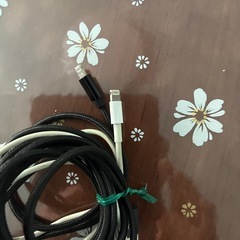 iPhone ライトニングケーブル２本の画像
