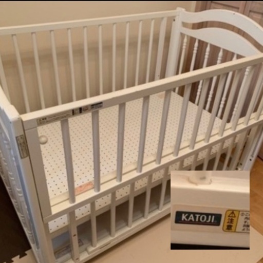 ベビーベッド　木製　中古 カトージベビーベッド木製 (なつこ) 名古屋のベビー用品《ベビーベッド