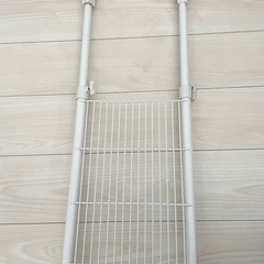 突っ張り棚の画像