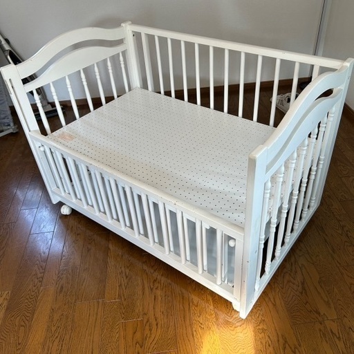 カトージベビーベッド木製 (なつこ) 名古屋のベビー用品《ベビーベッド