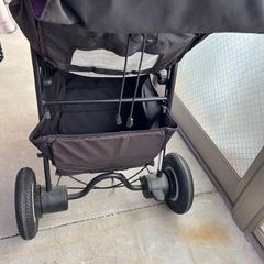 Aprica アップリカ スムーヴ スマートブレーキ 座面クッション付きの画像