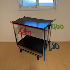 折り畳み出来るワゴン棚の画像