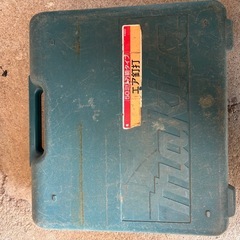 🔨マキタ　エアー釘打ち機🔨の画像