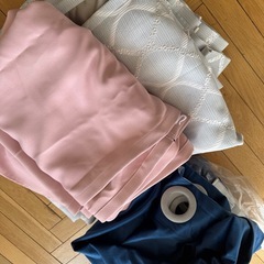 カーテン3種あげますの画像
