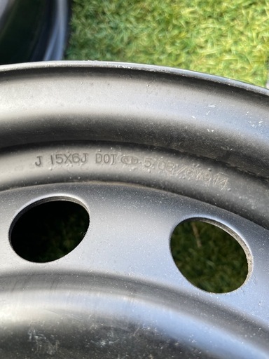 トヨタ ノア ヴォクシー エスクァイア 等 15インチ 6J +50 5穴 114.3 スチールホイール 4本