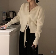 【SHEIN】ジップニットパーカーの画像