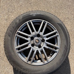 スタッドレス215/60R16プリウスα等の画像