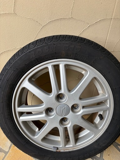 【取引完了】ノーマルタイヤアルミ(ダイハツ純正)付き4本セット　155/65R/14