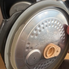 炊飯器の画像