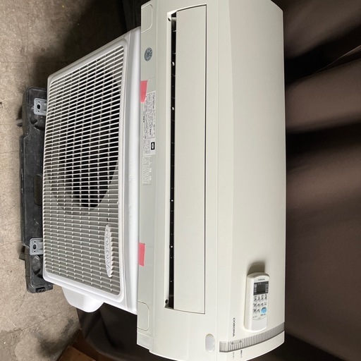 コロナ2018年2.2KW6畳取付込、保証付