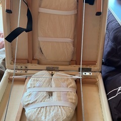 折りたたみ式 マッサージベッドの画像