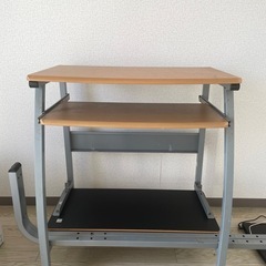 解体可能】学習机／デスク お譲りしますの画像