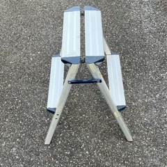 脚立 2段の画像